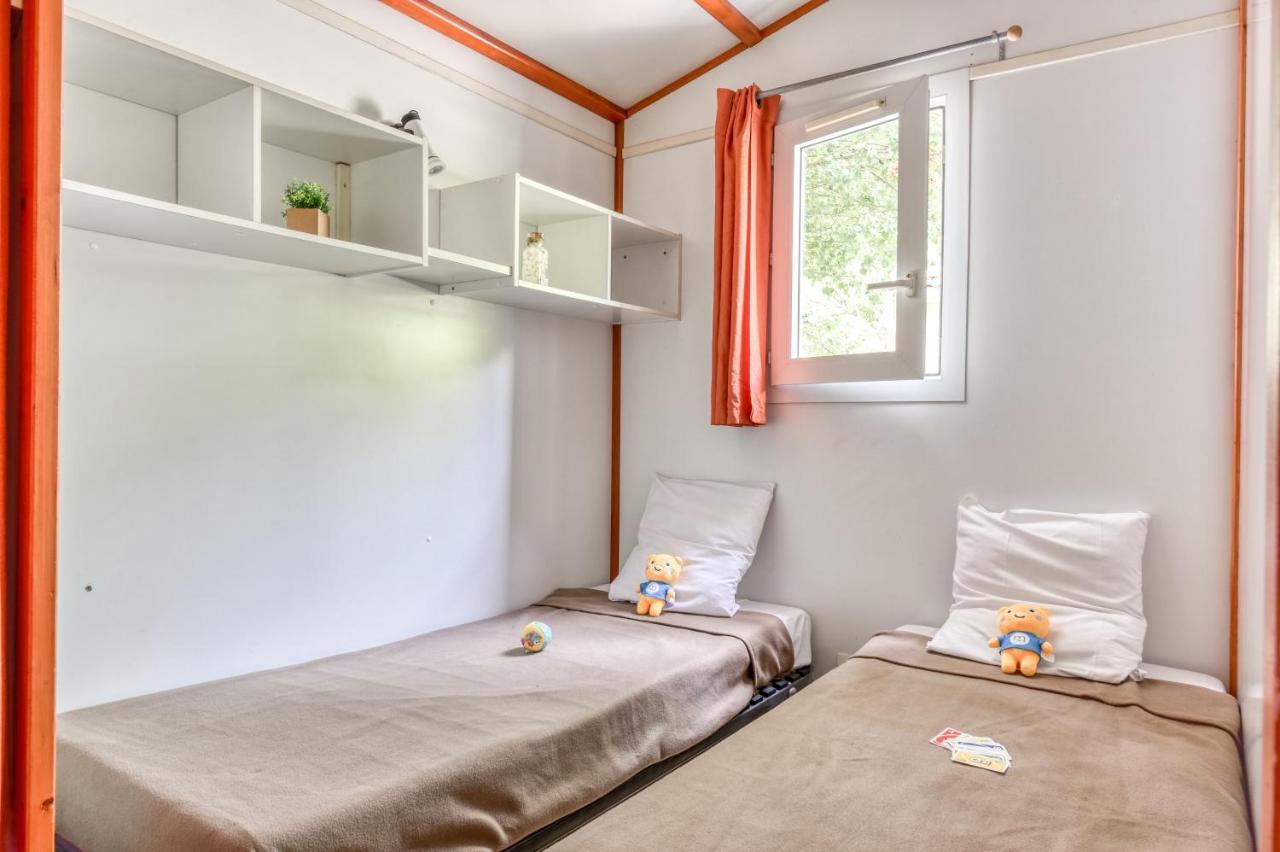 فندق Camping Maeva Escapades Le Domaine Du Cedre Rivières المظهر الخارجي الصورة